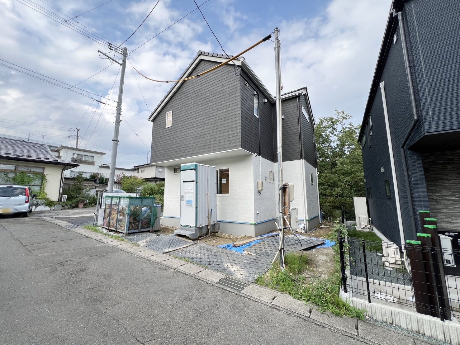 《まもなく完成》青葉区貝ケ森1丁目 新築戸建（全1棟） / 「東北福祉大前」駅 徒歩5分