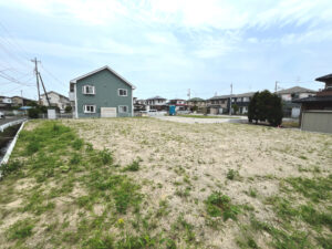 Read more about the article 多賀城市山王字西町浦 土地 / 「陸前山王」駅徒歩12分 / 造成地 / 上下水道引込渡し