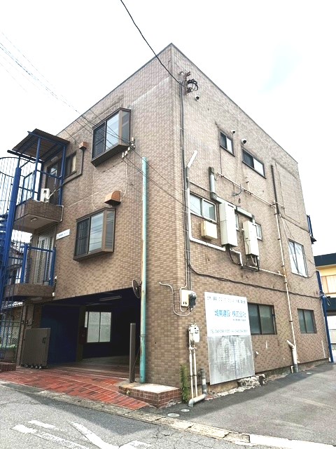 川口市戸塚南5丁目 / 整形地 / 都心へのアクセス良好 / 前面6ｍ道路