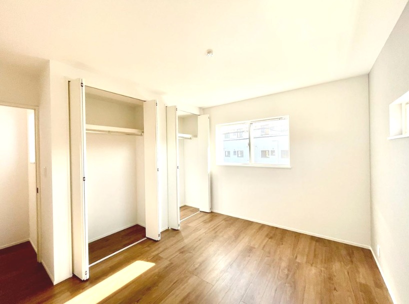 埼玉県北本市宮内1丁目 新築戸建 / 3,780万円 / 南東道路  / 4SLDK / 公園徒歩1分 / 都市ガス