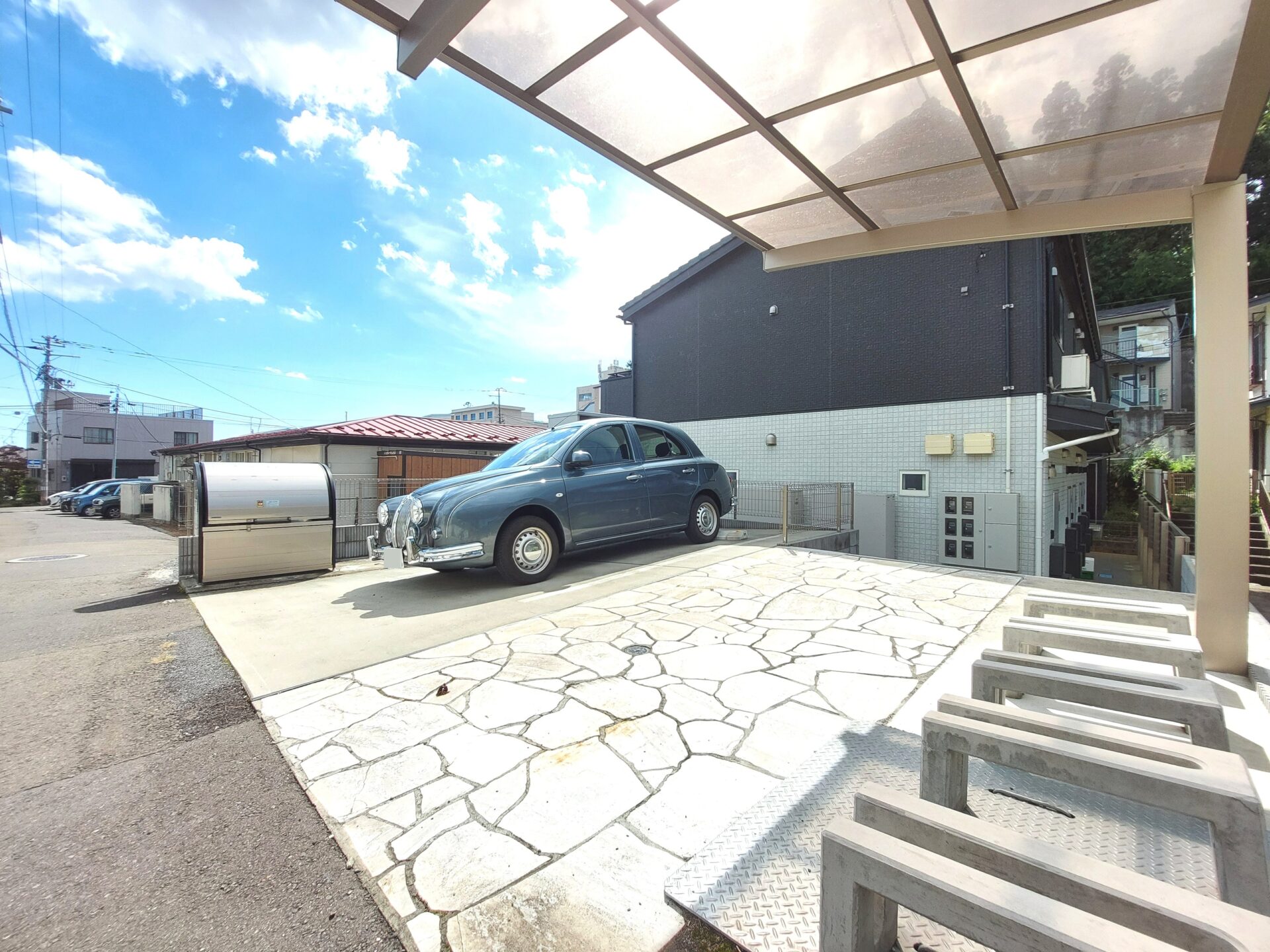 シャルム国見 / オーナーチェンジ / 満室想定利回り7.50％ / 東北福祉大前駅徒歩5分 / 築4年の築浅物件 / 駐車場1台付 / オール電化