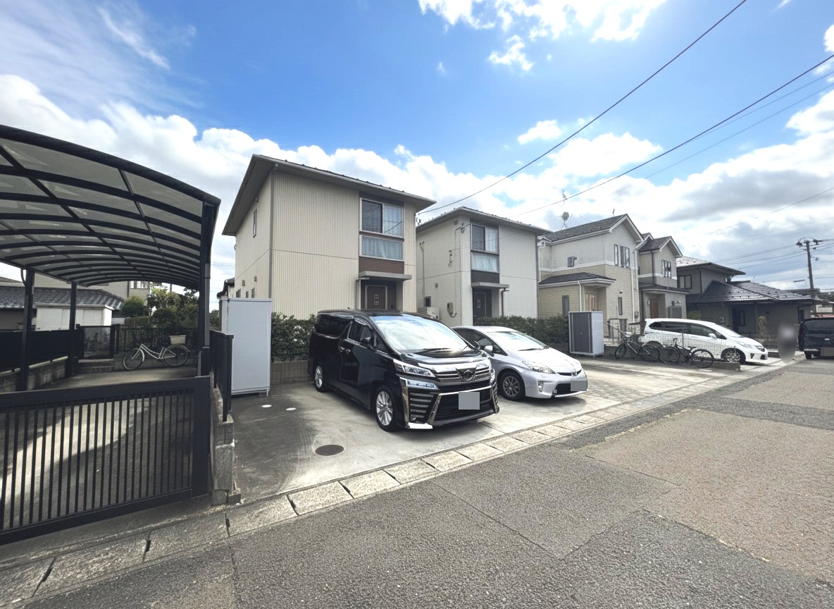 イーストヒルズ鶴ヶ谷Ⅰ・Ⅱ / オーナーチェンジ / 満室想定利回り6.0％ / 現況満室稼働 / オール電化 / 戸建2棟 / 小学校徒歩4分