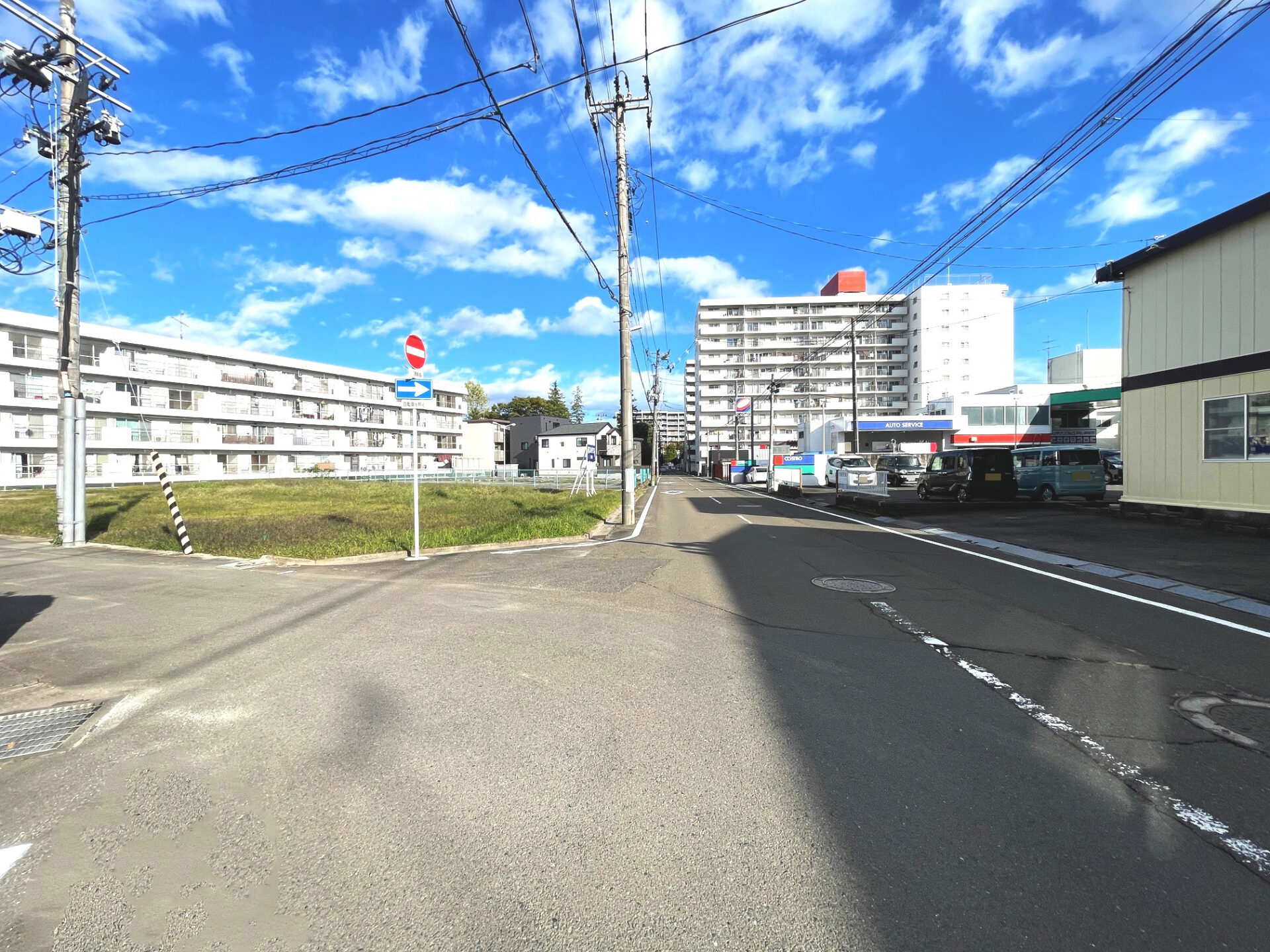 宮城野区萩野町3丁目 土地(全3区画)  / 15,300万円～ / 敷地約170坪以上 / 事業用地 / 南面道路 / 整形地