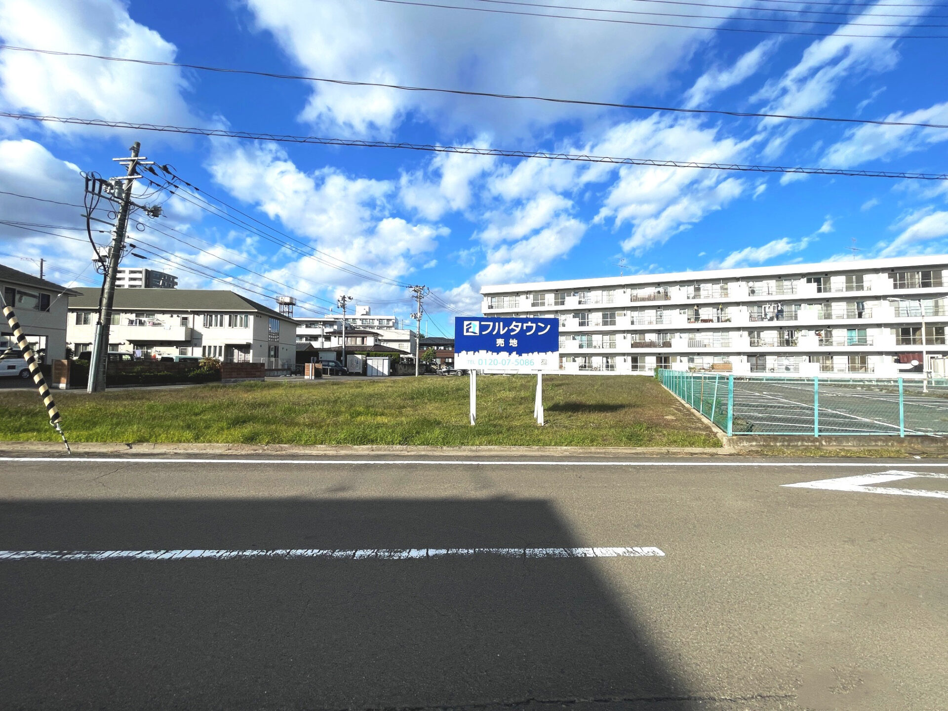 宮城野区萩野町3丁目 土地(全3区画)  / 15,300万円～ / 敷地約170坪以上 / 事業用地 / 南面道路 / 整形地
