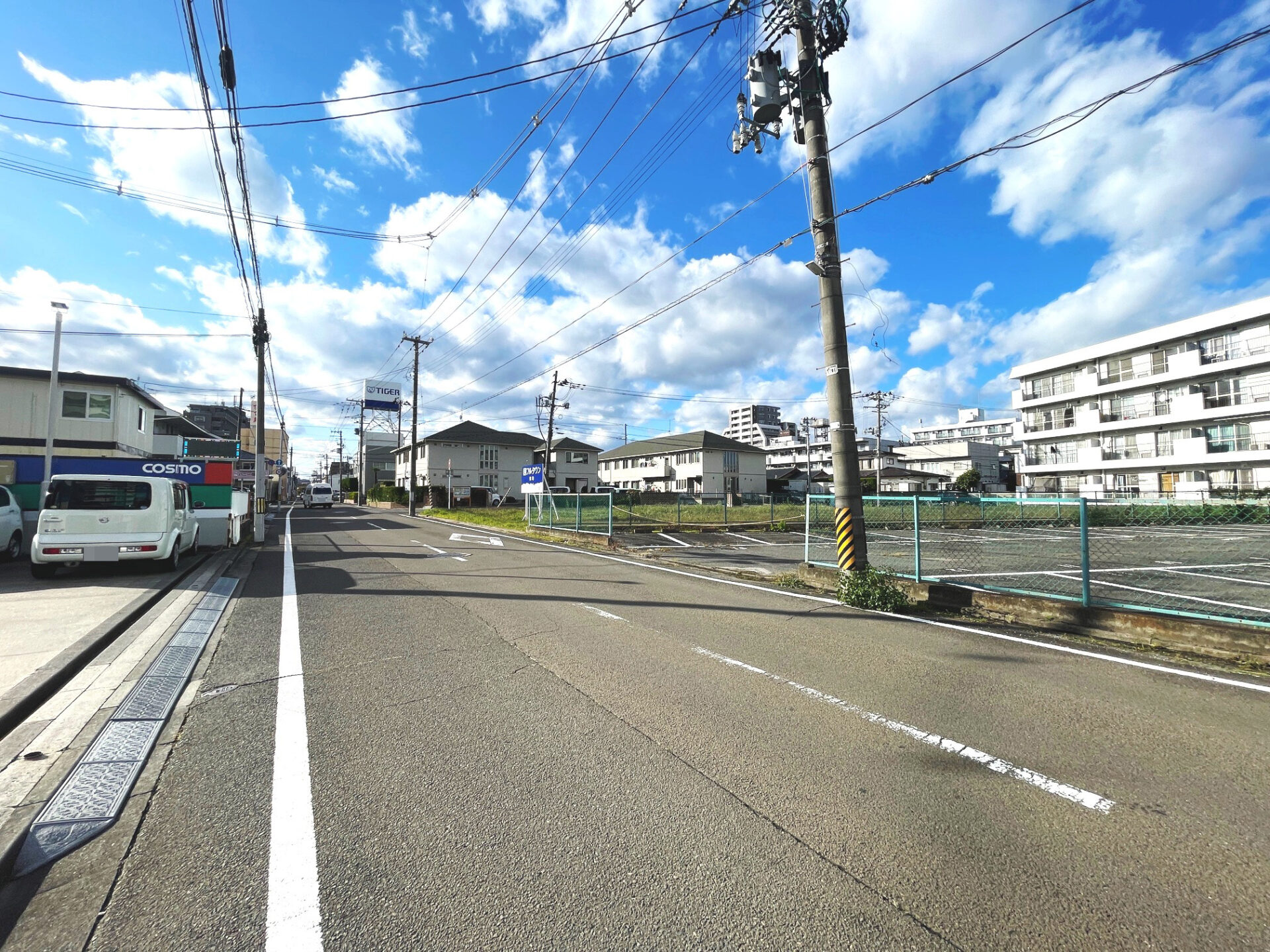 宮城野区萩野町3丁目 土地(全3区画)  / 15,300万円～ / 敷地約170坪以上 / 事業用地 / 南面道路 / 整形地