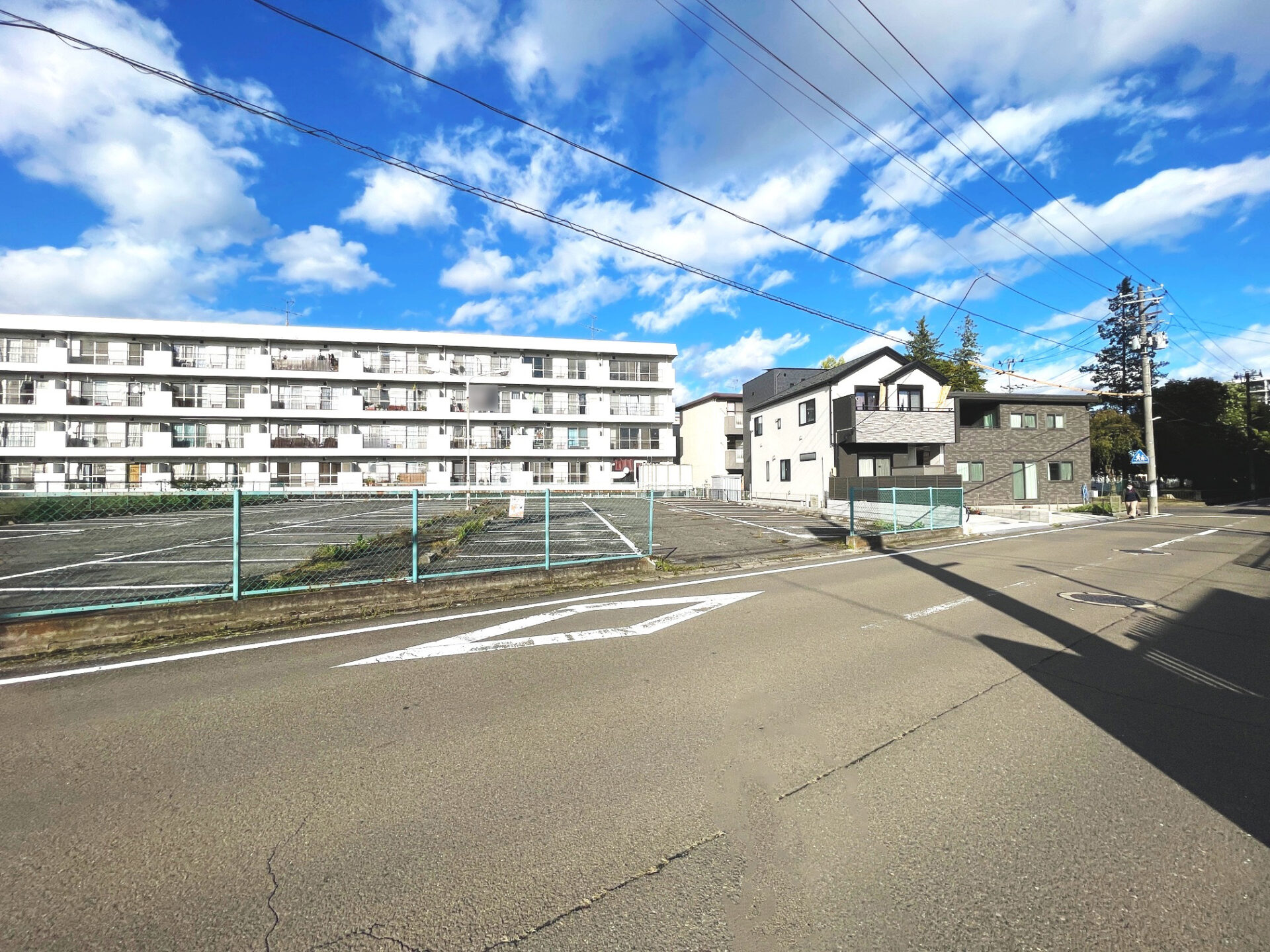 宮城野区萩野町3丁目 土地(全3区画)  / 15,300万円～ / 敷地約170坪以上 / 事業用地 / 南面道路 / 整形地
