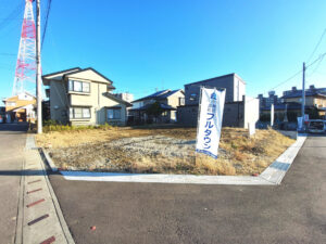 Read more about the article 太白区東中田1丁目 土地 / 2,290万円 / 敷地約66坪 / 前面6ｍ道路 / 北西角地 / 建築条件無し