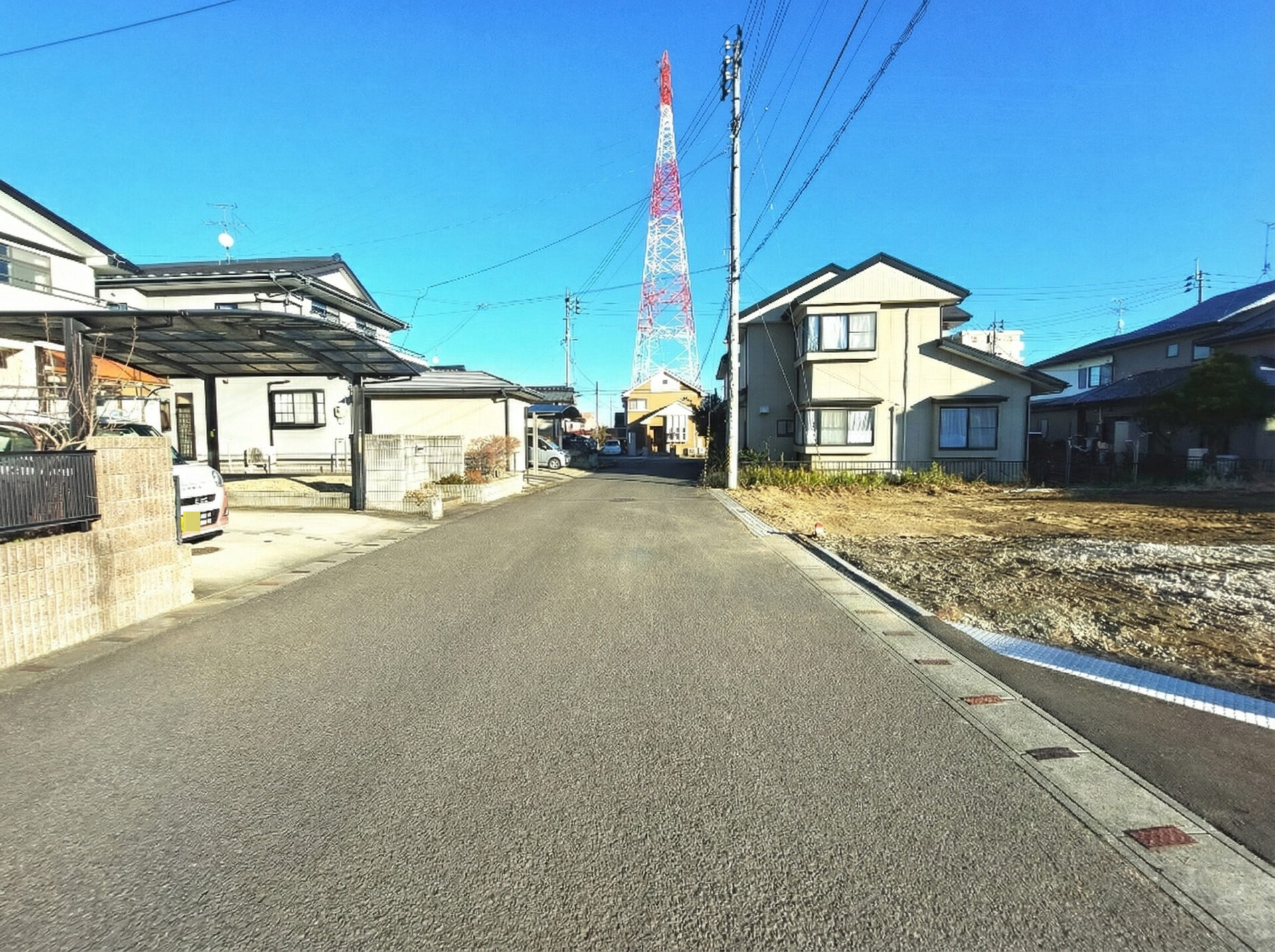 太白区東中田1丁目 土地 / 2,290万円 / 敷地約66坪 / 前面6ｍ道路 / 北西角地 / 建築条件無し