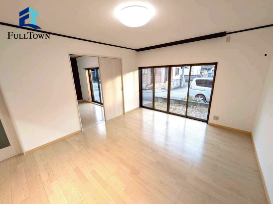 さいたま市見沼区大字御蔵 戸建 / 1,880万円 / 南東角地 / 小中学校徒歩12分圏内 / 2025年11月内装リフォーム完了済