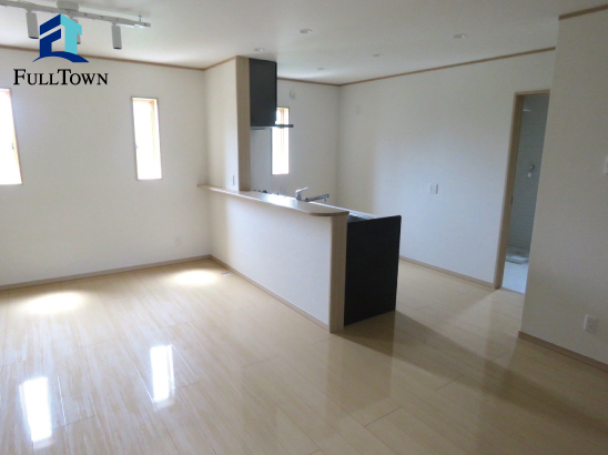 さいたま市見沼区大字笹丸 新築戸建 / 2,990万円 / 南東角地 / 駐車最大3台可能 / 4SLDK / 即入居可能