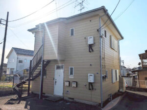 Read more about the article アーバンシティ / 売アパート / オーナーチェンジ / 現況満室稼働 / 駐車場1台付 / 南角地 / 2DK×2世帯