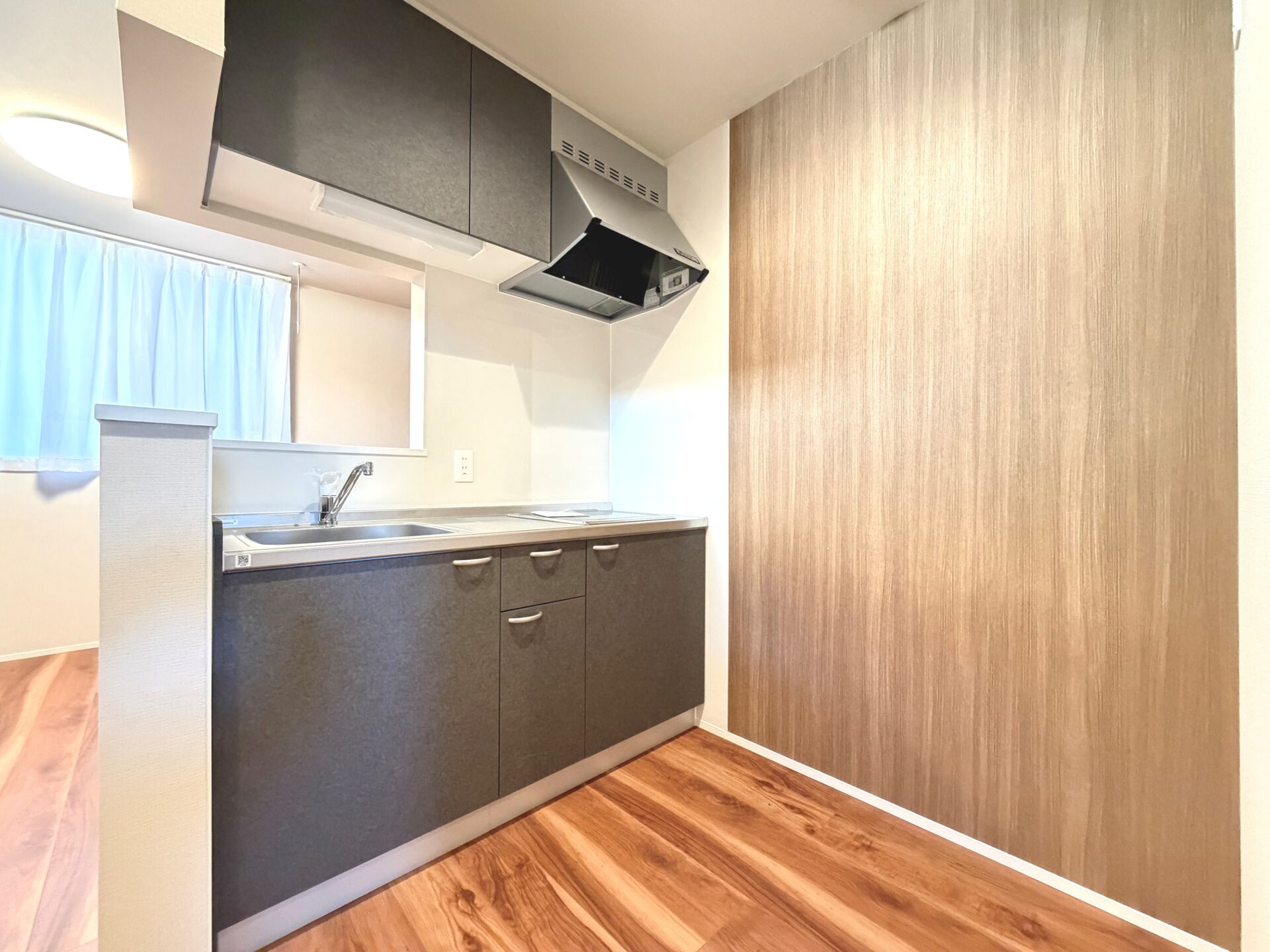 シャルム旭ヶ丘　ウエスト / 新築一棟売アパート / 満室想定利回り6.03％ / オール電化 / 台原駅徒歩6分