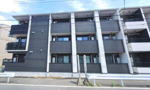 Read more about the article チェルシークロイスターズ / オーナーチェンジ / 一棟売アパート /満室想定利回り6.5％ / 1K×12戸 / 2019年築の築浅 / 角地