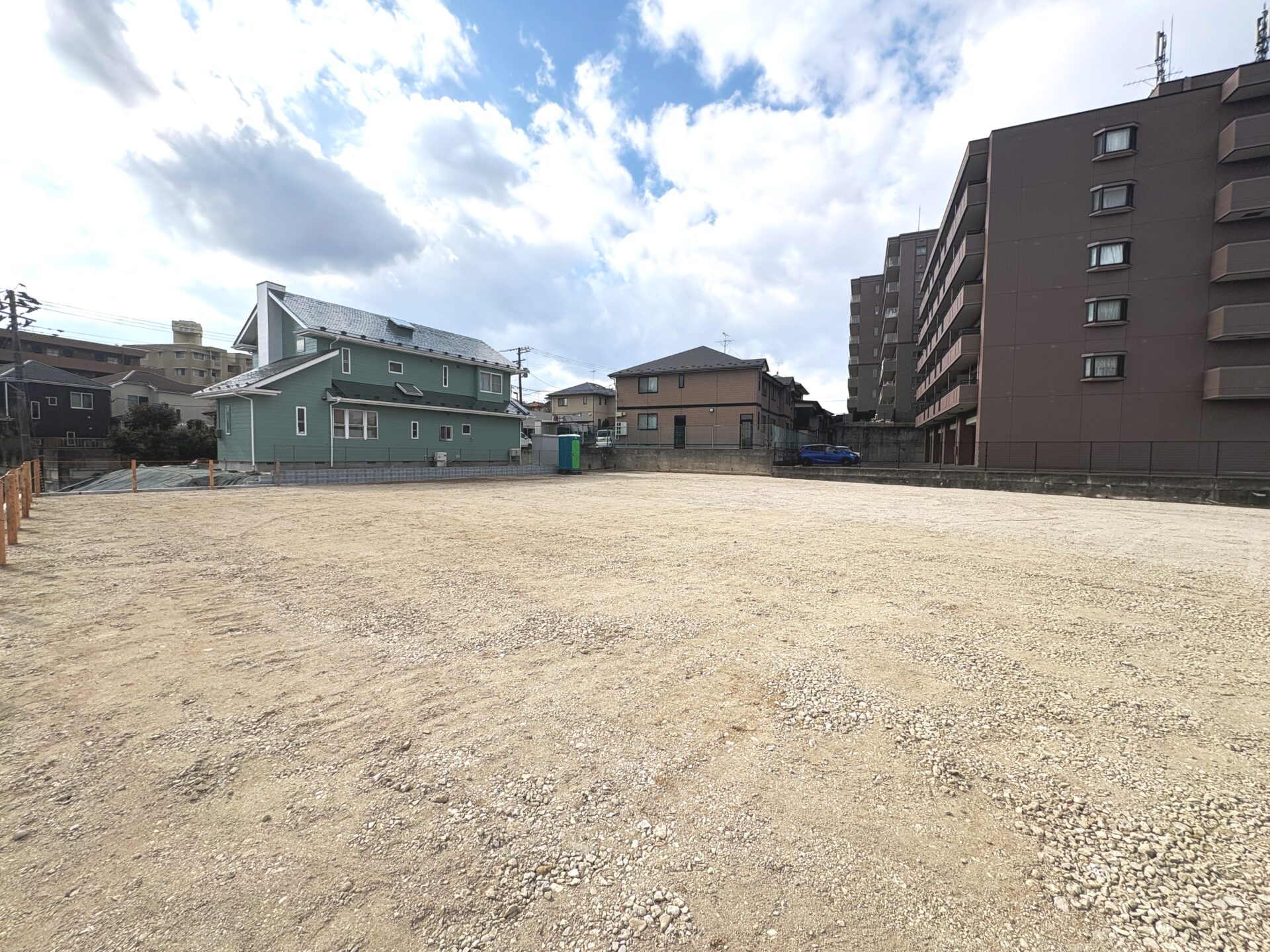 泉区市名坂字鳥井原 土地 / 15,900万円 / 敷地約401坪 / 準工業地域 / 国道4号沿い / 事業用地