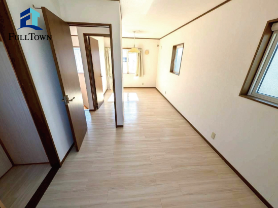 岩槻区大字岩槻戸建／2,499万円／敷地面積49坪超／南庭／ウォークインクローゼット付