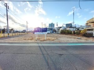 Read more about the article 若林区木ノ下2丁目 土地 / 10,500万円 / 敷地約96坪 / 南東角地 / 事業用地 / 南面道路 / 整形地