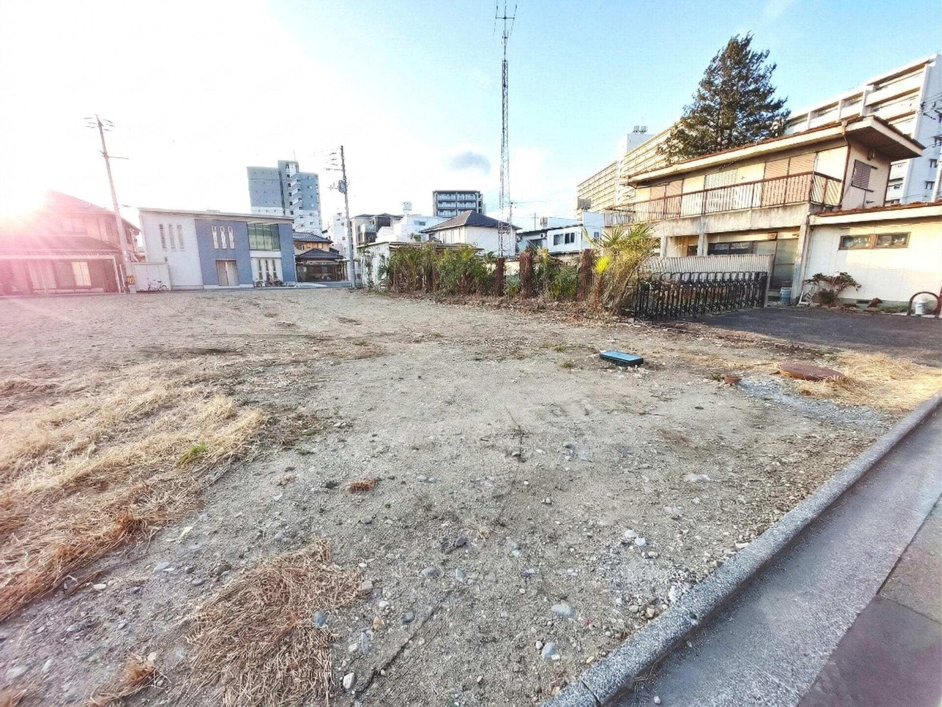 若林区木ノ下2丁目(全6区画) 土地 / 3,080万円～ / 整形地 / 駅徒歩8分 / 建築条件無し / 南東角地