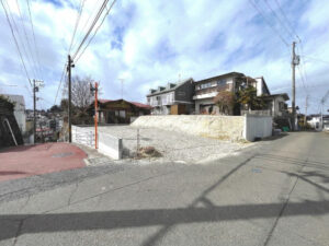 Read more about the article 青葉区台原3丁目(全1区画) 土地 / 1,900万円 / 地下鉄「台原」駅徒歩9分 / 約62坪 / 南東角地 / 建築条件無し / 整形地 / 現況更地