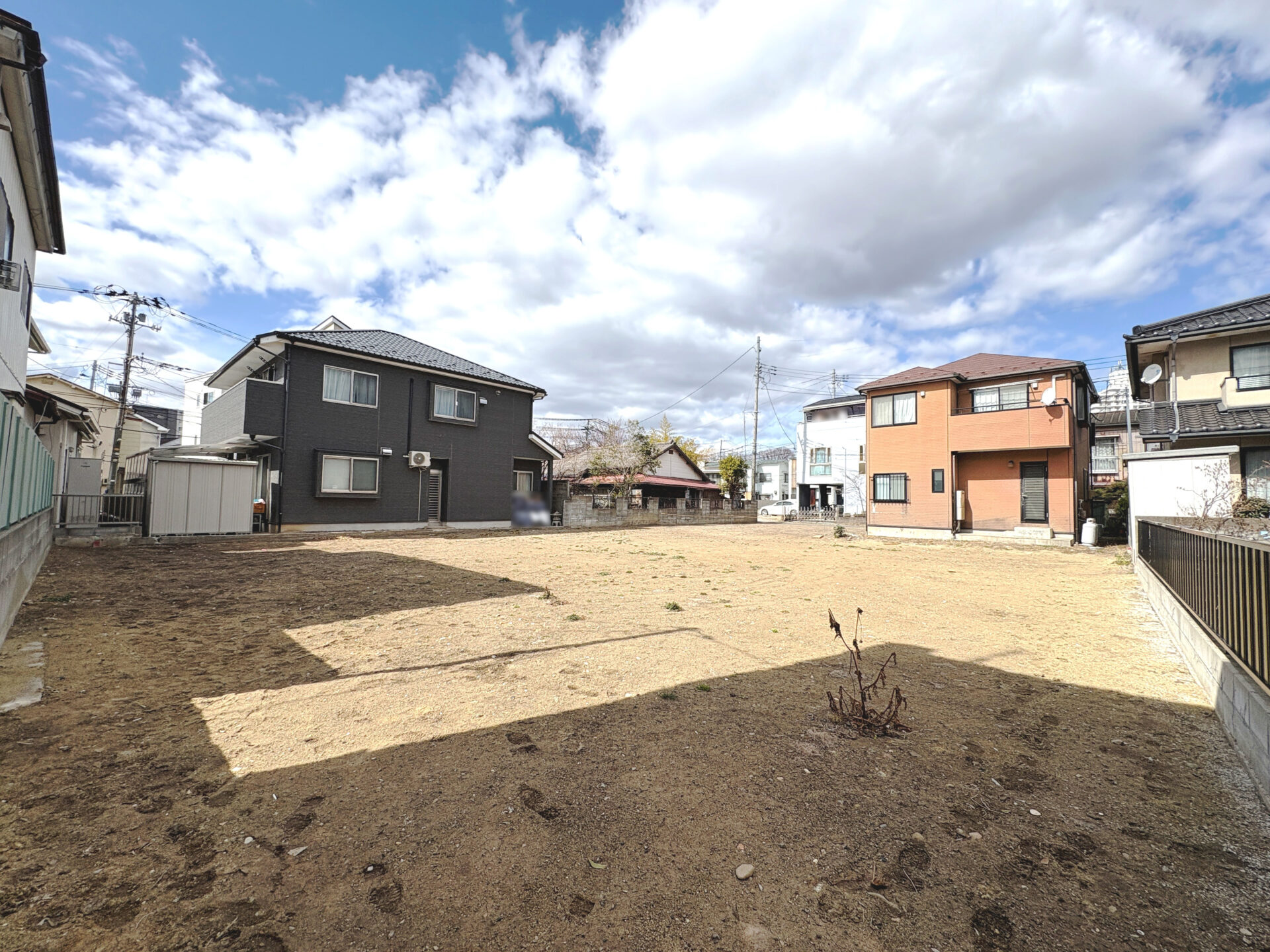 青葉区宮町5丁目(全2区画) 土地 / 5,390万円～ / 駅徒歩5分 / 建築条件無し / インフラ整備済み / 平坦地 / 小学校徒歩2分