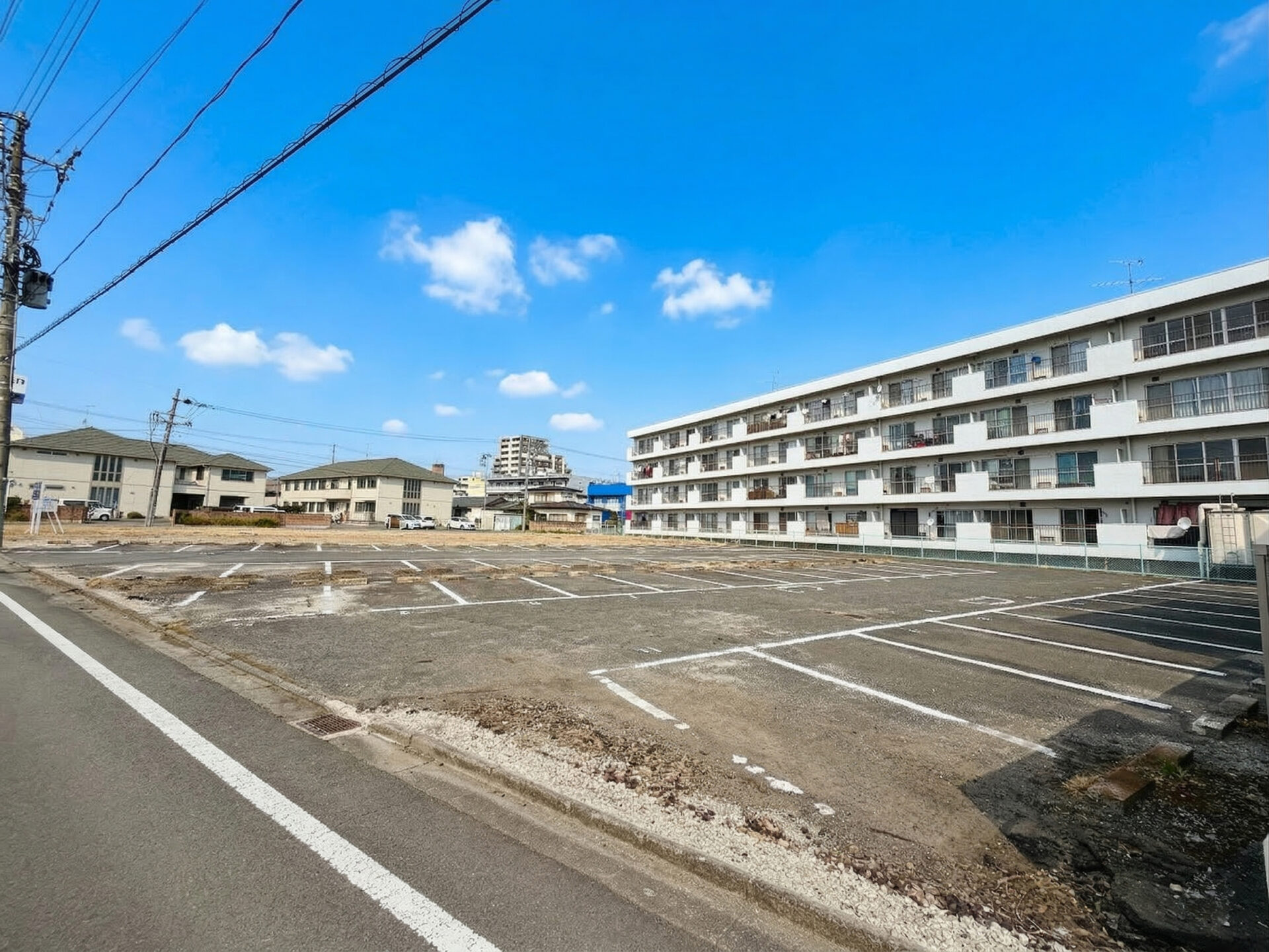 宮城野区萩野町3丁目 土地(全3区画)  / 14,960万円～ / 敷地約170坪以上 / 事業用地 / 南面道路 / 整形地