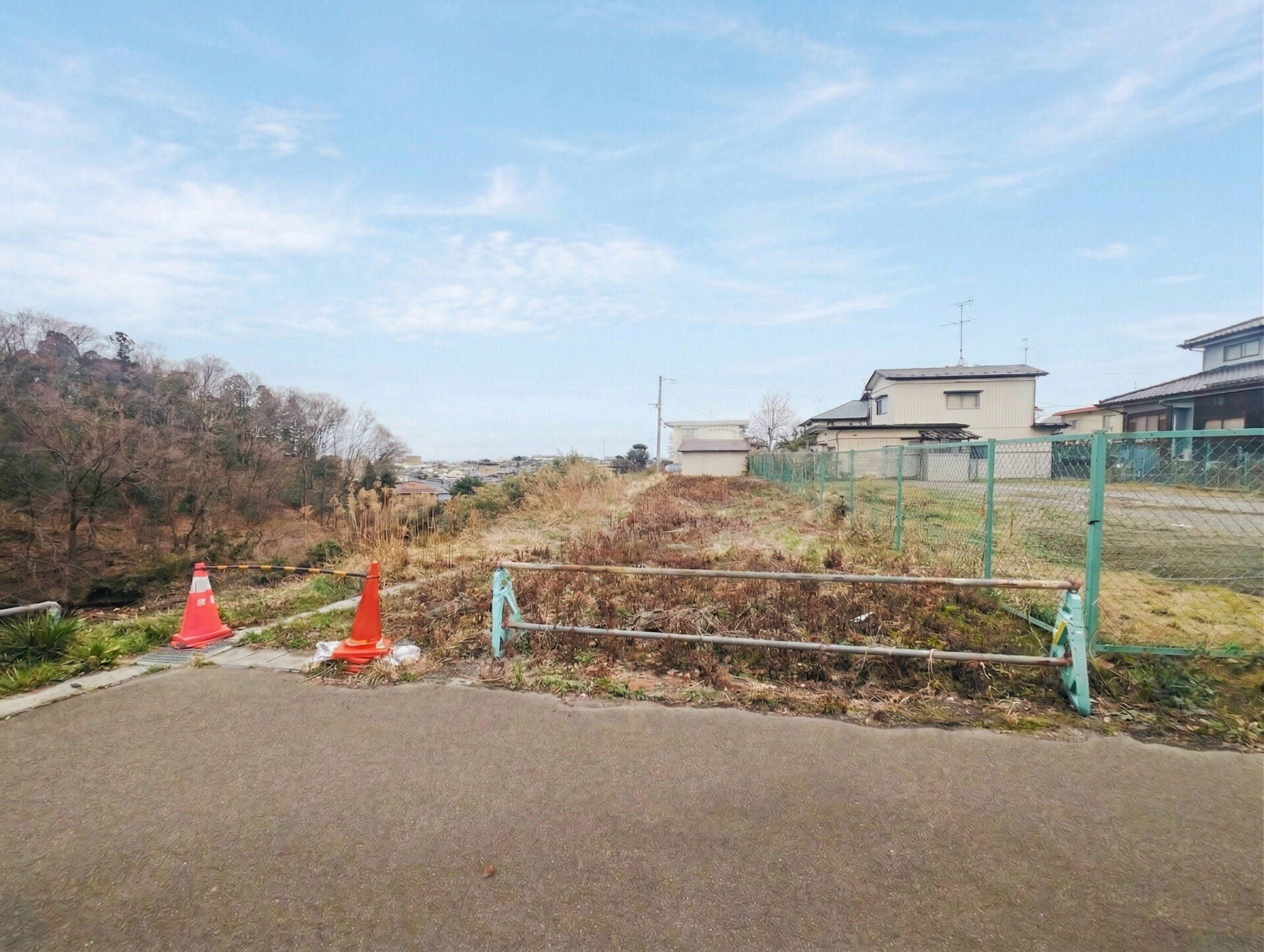 宮城野区燕沢2丁目(全1区画) 土地 / 250万円 / 建築条件無し / 眺望良好の高台 / 現況更地渡し