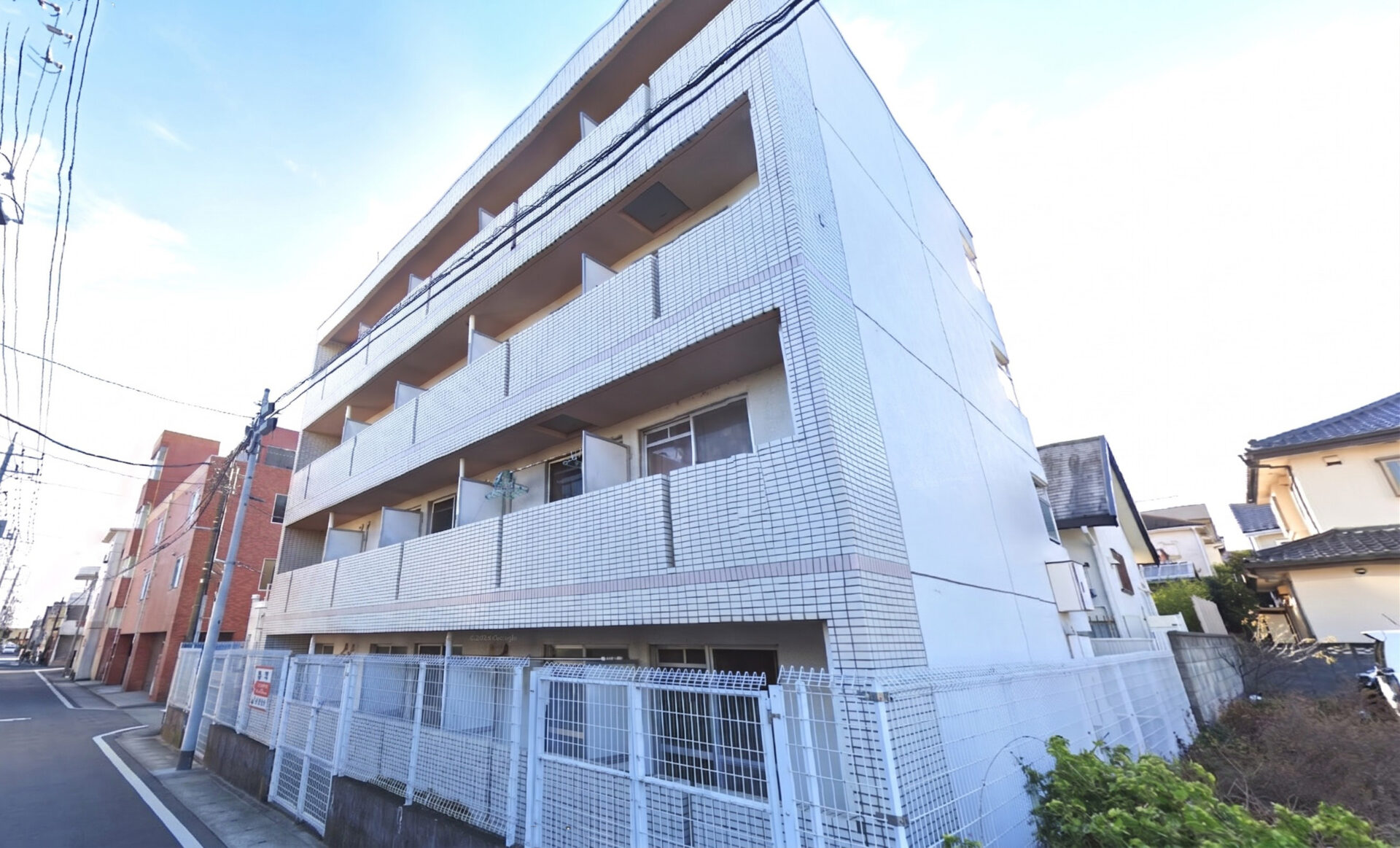 ウィンベルソロ土呂第3 / 一棟売マンション / オーナーチェンジ / 13,500万円 / 満室想定利回り7.10％ / 駅徒歩8分 / 満室稼働 / 1K×20戸