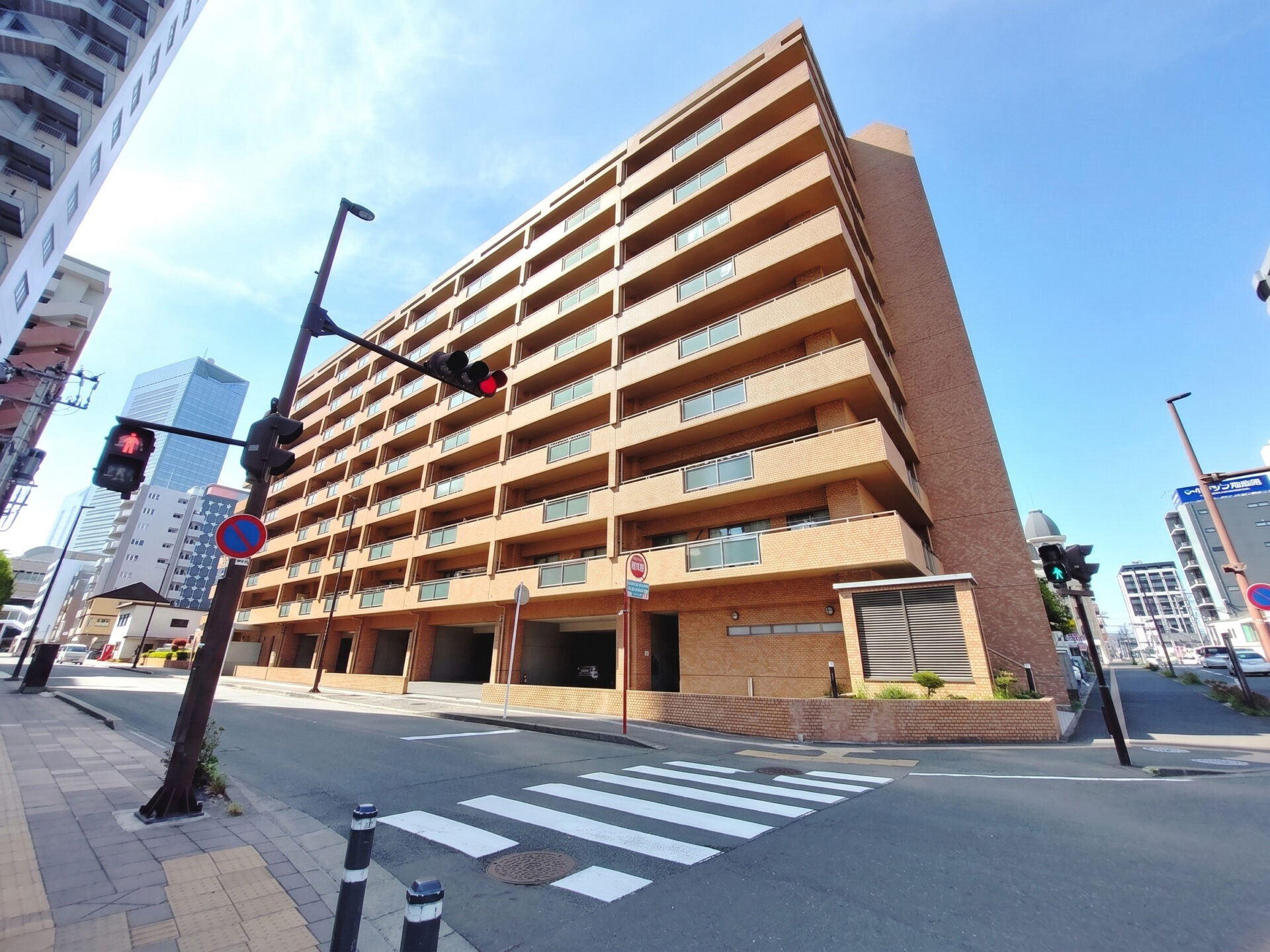 イーストプラザ名掛丁 / オーナーチェンジ / 仙台駅徒歩8分 / 仙台駅東口徒歩4分 / 利回り5.0％ / 南向き / 1K / 都市ガス