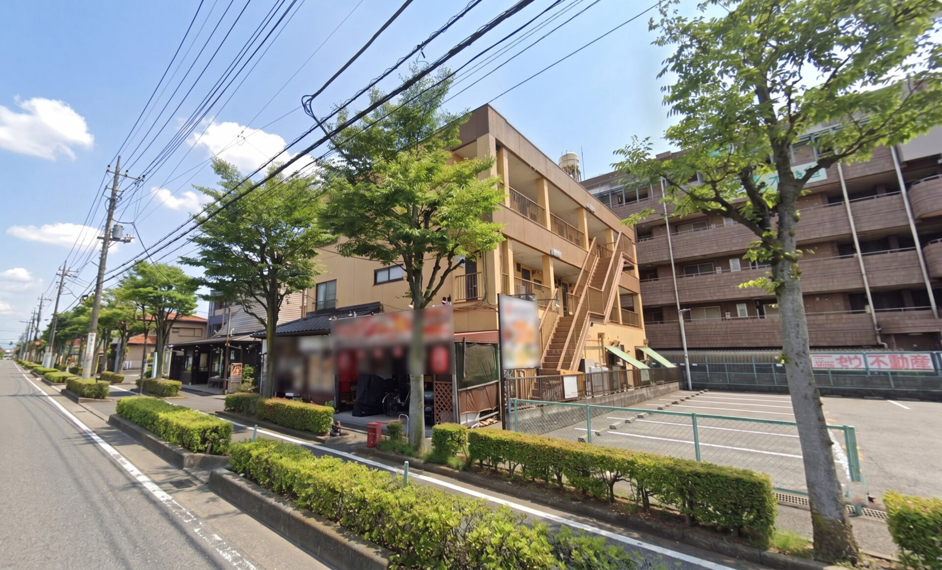 富士ハイツ / 店舗付き一棟売アパート / オーナーチェンジ / 14,500万円 / 満室想定利回り6.12％ / 駅徒歩10分 / 満室稼働 / 2K×8戸+2店舗