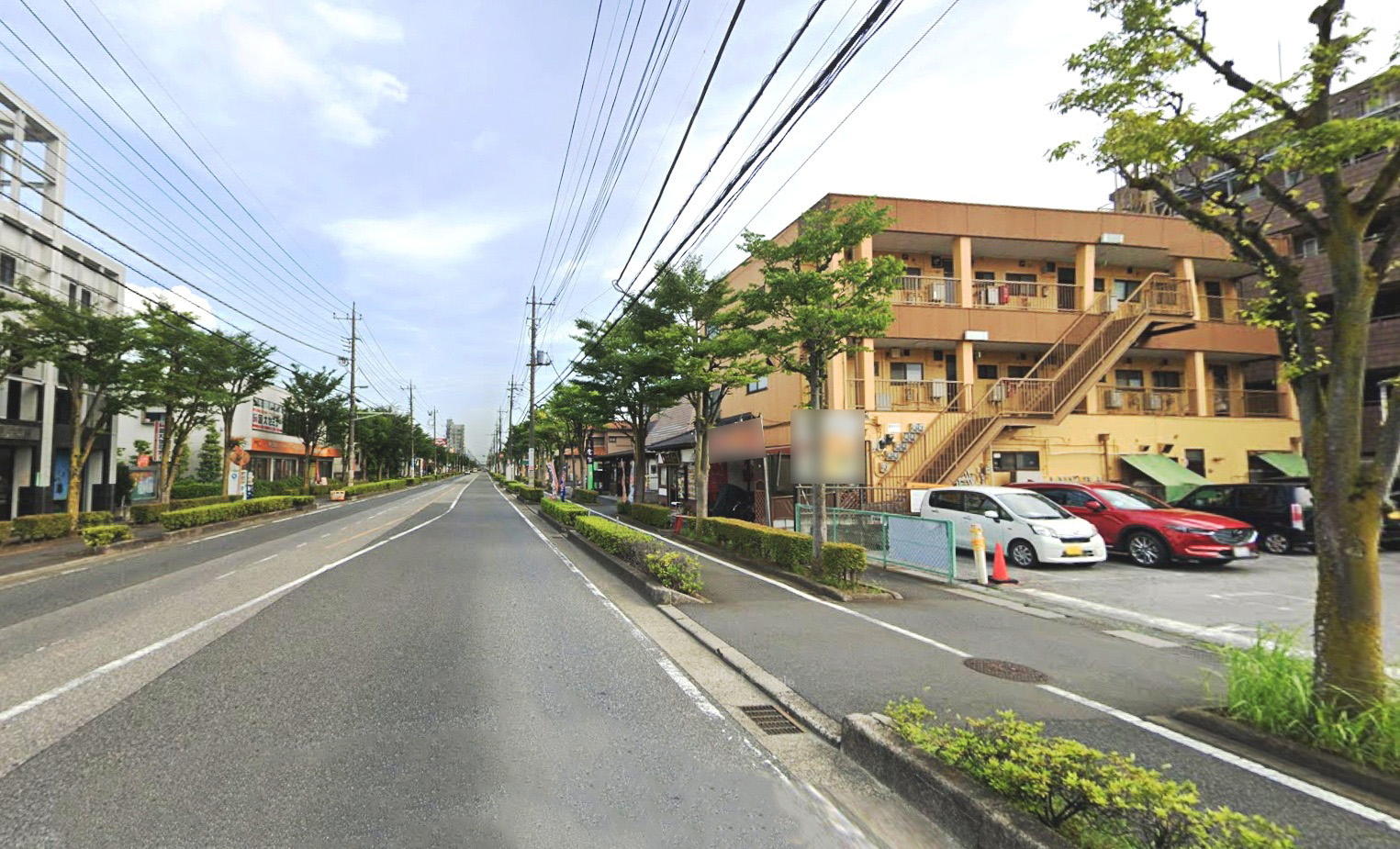 富士ハイツ / 店舗付き一棟売アパート / オーナーチェンジ / 14,500万円 / 満室想定利回り6.12％ / 駅徒歩10分 / 満室稼働 / 2K×8戸+2店舗