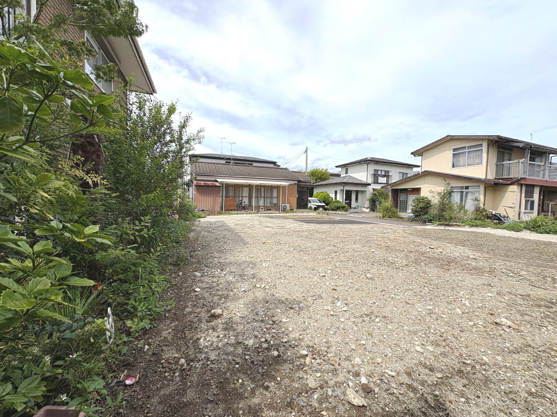 若林区南小泉4丁目(全1区画) 土地 / 2,880万円 / 約55坪 / 建築条件無し / 現況更地 / 整形地