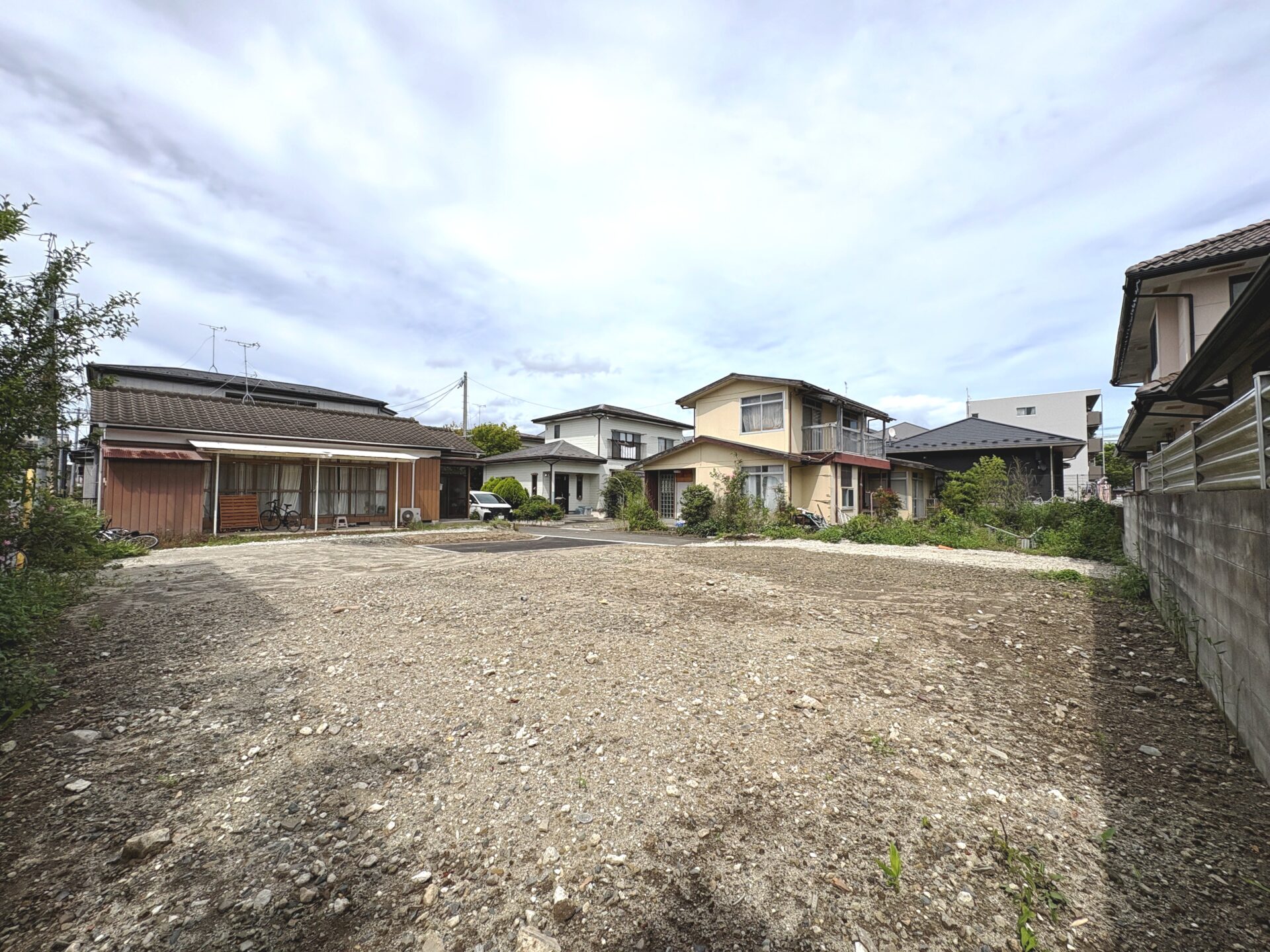 若林区南小泉4丁目(全1区画) 土地 / 2,880万円 / 約55坪 / 建築条件無し / 現況更地 / 整形地