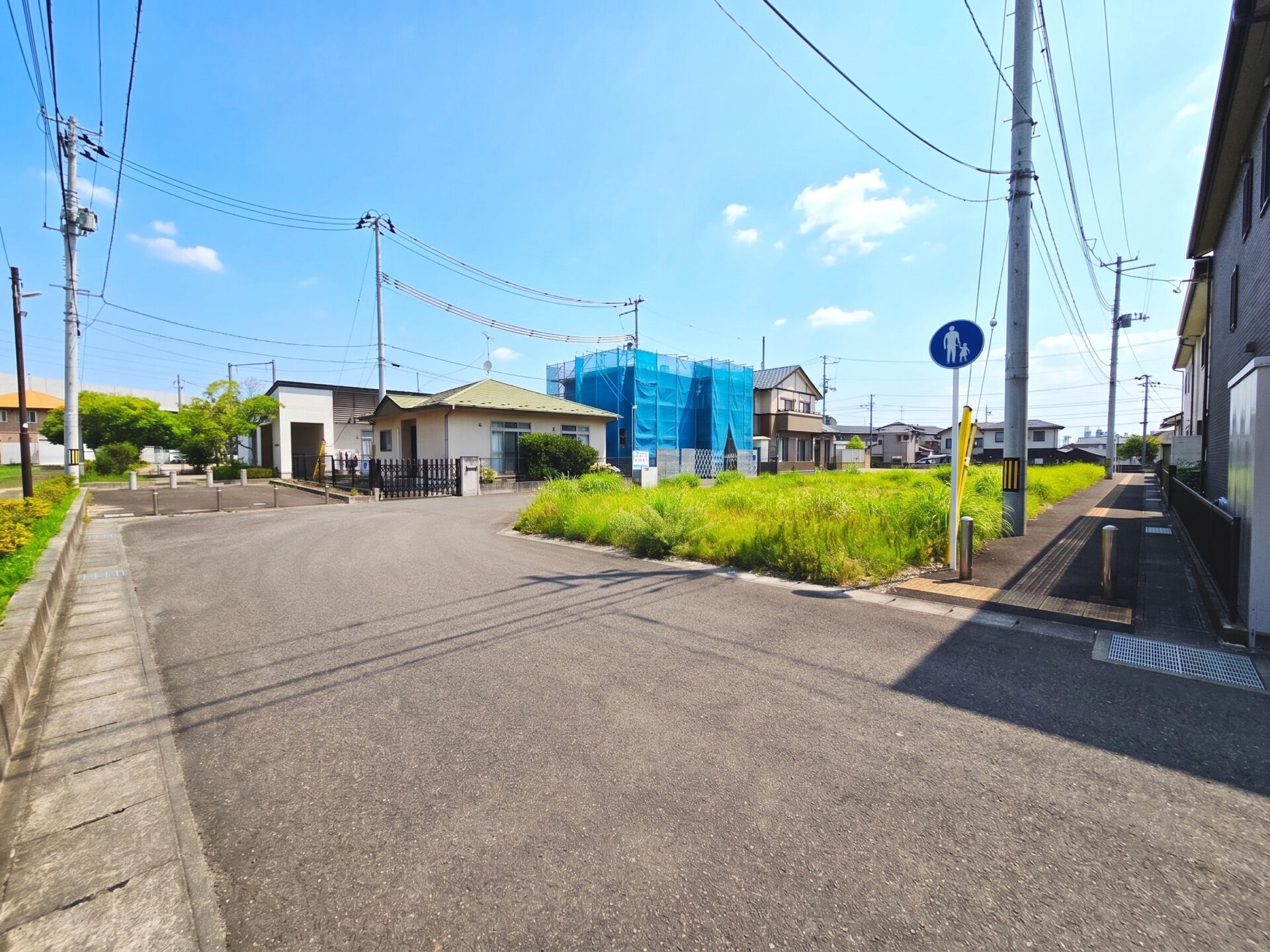 宮城野区新田2丁目 土地(全4区画)  / 3,250万円～ / 北西角地 / 北東角地 / 整形地 / 建築条件無し / 小学校徒歩5分 / 駅徒歩7分