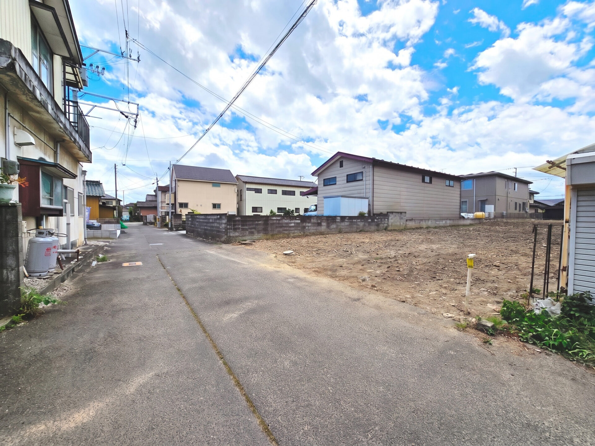 太白区中田1丁目 土地(全1区画)  / 9,300万円 / 整形地 / 敷地約204坪 / アパート用地 / 両面道路 / インフラ整備済み / 現況更地渡し
