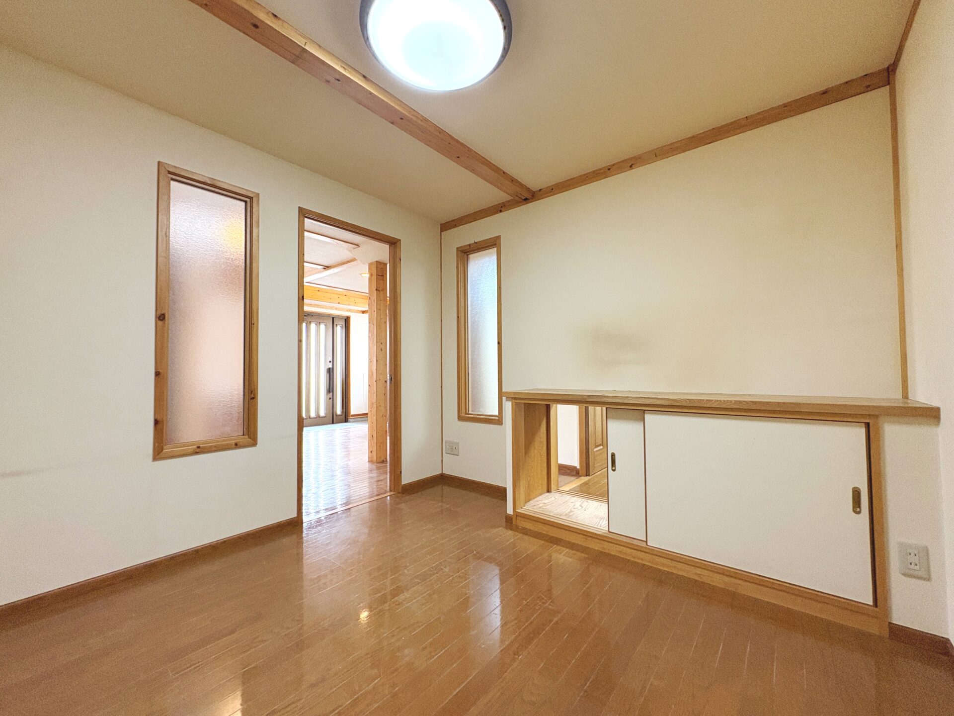 【新規物件】青葉区霊屋下事務所 / 6,400万円 / 北東角地 / ビルトイン車庫付き / 駅徒歩10分 / 空家 / 2×4工法 / 2階建て地下1階