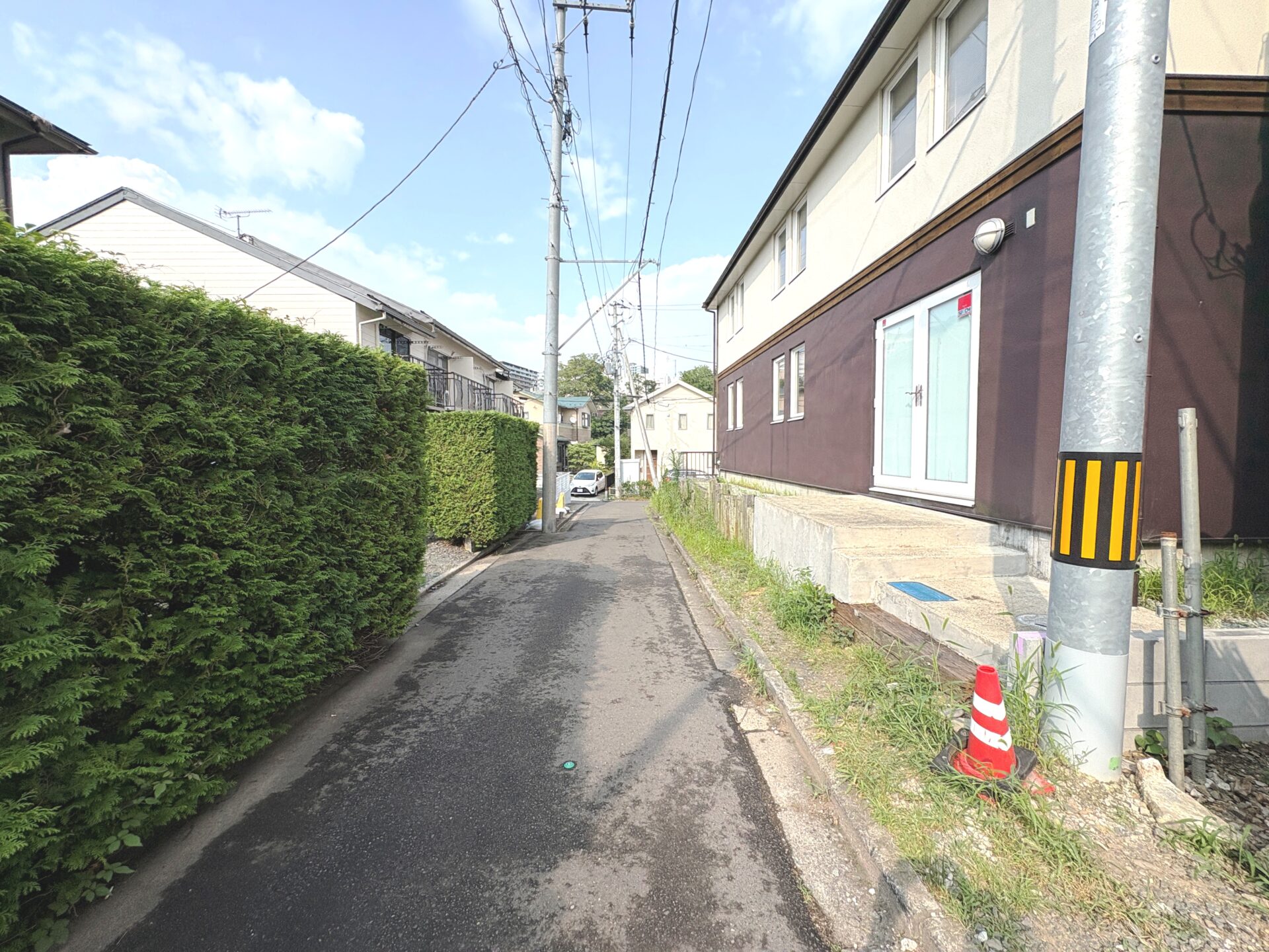【新規物件】青葉区霊屋下事務所 / 6,400万円 / 北東角地 / ビルトイン車庫付き / 駅徒歩10分 / 空家 / 2×4工法 / 2階建て地下1階