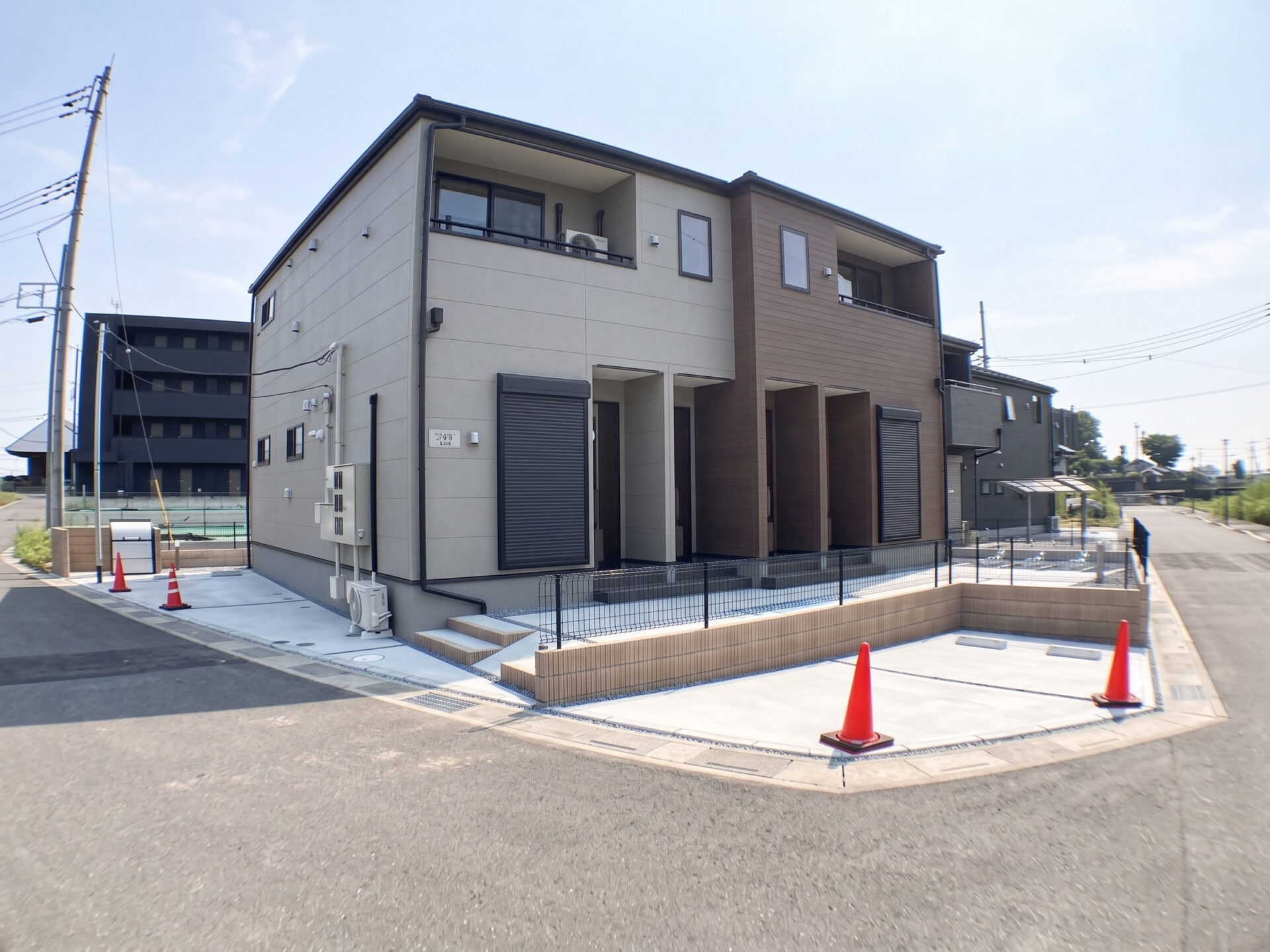 リーブルファイン緑区中野田Ⅱ / 新築一棟売アパート / 9,700万円 / 満室想定利回り6.0％ / 1LDK×2戸+2LDK×2戸 / 都市ガス / 駐車場2台付