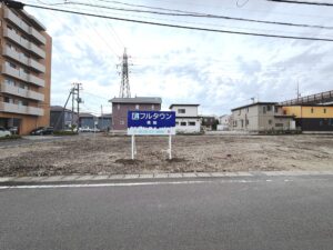Read more about the article 宮城野区新田5丁目 土地(全6区画)  / 3,500万円～ / 敷地約47坪以上 / 整形地 / 建築条件無し / 小学校徒歩8分 / 駅徒歩5分