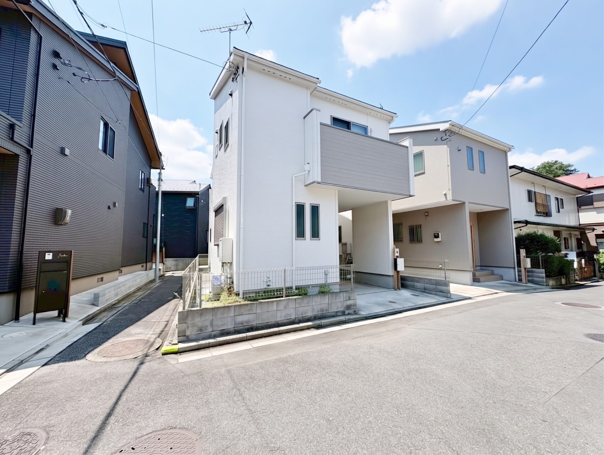 【新規物件】さいたま市緑区道祖土4丁目 戸建 / 3,099万円 / 2026年2月リフォーム完了済み / 車庫付き / 4LDK+小屋裏収納付き / スーパー徒歩4分 / 2階リビング
