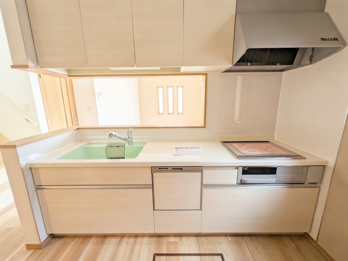 川口市大字安行藤八 戸建 / 4,180万円 / 2026年9月リフォーム完了予定 / 駐車2台可能 / 前面6ｍ道路 / 小中学校徒歩9分圏内