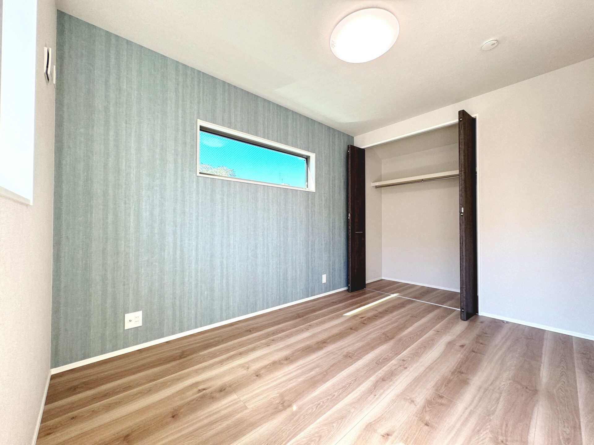 【新規物件】青葉区八幡1丁目 戸建 / 6,300万円 / オール電化 / 築2年の築浅 / 敷地51坪 / 3LDK / お庭付き / 小学校徒歩3分