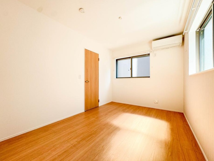 【新規物件】さいたま市緑区道祖土4丁目 戸建 / 3,099万円 / 2026年2月リフォーム完了済み / 車庫付き / 4LDK+小屋裏収納付き / スーパー徒歩4分 / 2階リビング