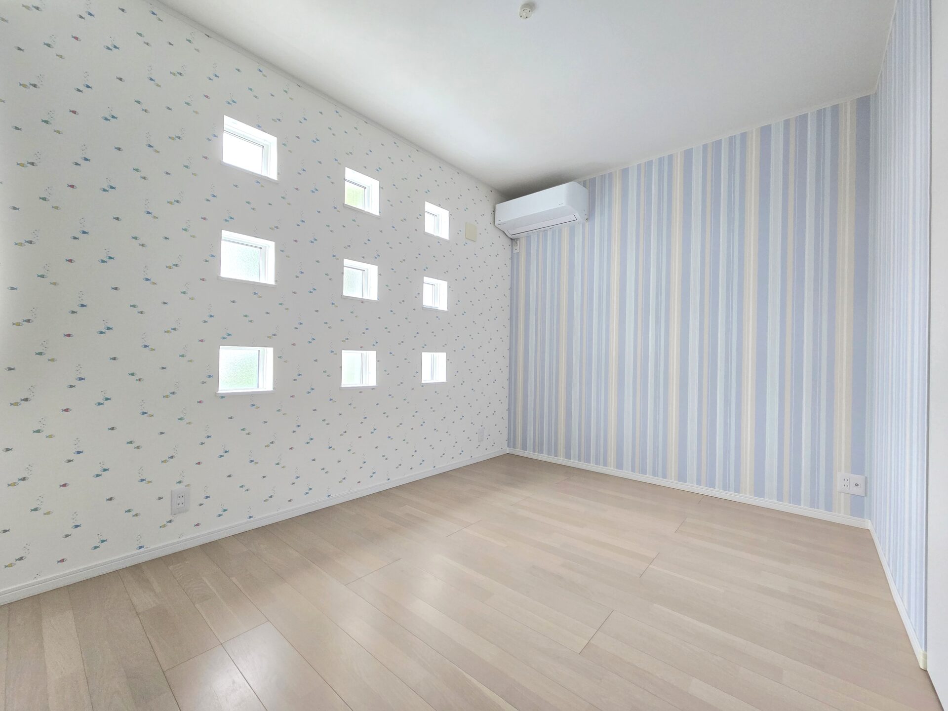 【新規物件】若林区荒井1丁目 戸建 / 9,300万円 / 7LLLDDDKKK / ロフト付き / 敷地約147坪 / 2面道路 / 駐車5台以上可能 / 空家 / 小学校徒歩5分 / 築浅