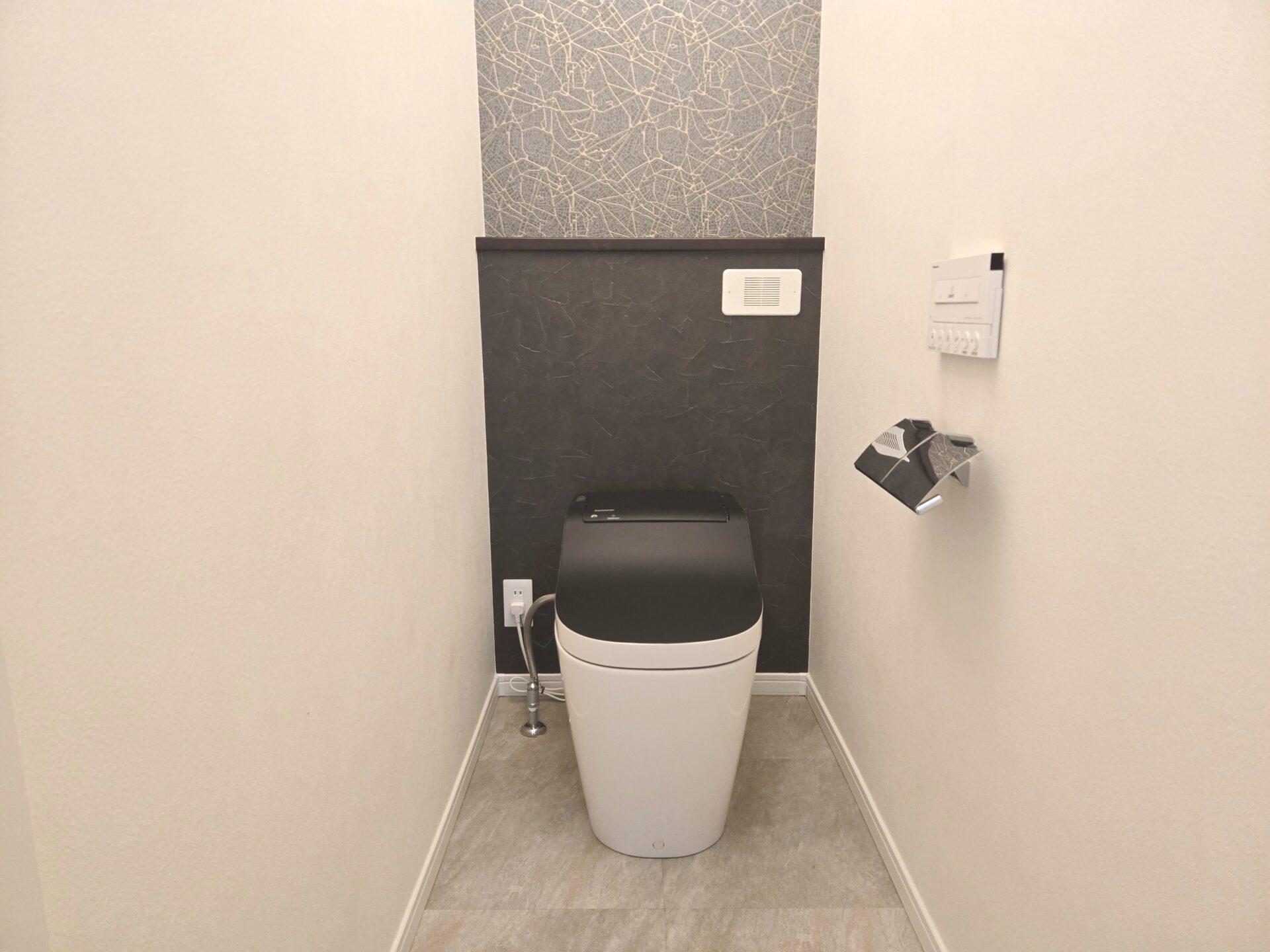 【新規物件】若林区荒井1丁目 戸建 / 9,300万円 / 7LLLDDDKKK / ロフト付き / 敷地約147坪 / 2面道路 / 駐車5台以上可能 / 空家 / 小学校徒歩5分 / 築浅